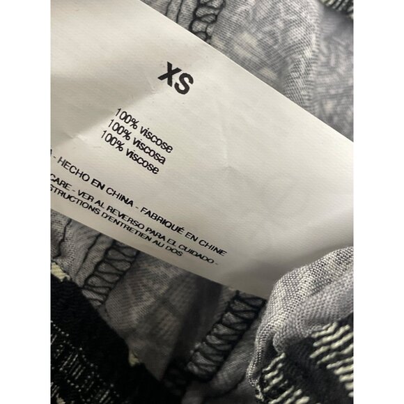 Jessica Simpson Women’s Black Soft Pants Pattern Elastic Waist Size XS - New - Picture 7 of 8